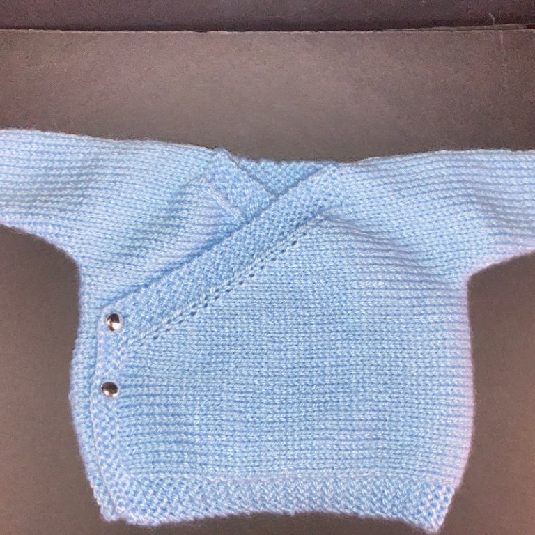 Kimono-Style Blue Sweater w/Silver Buttons