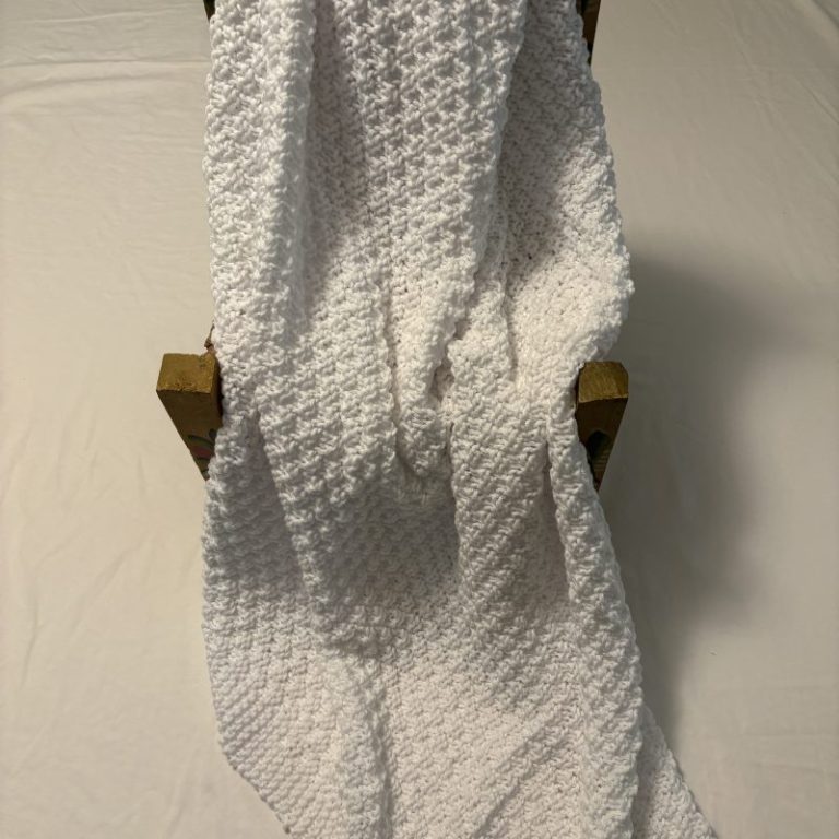 Hand Knit White Elegant Baby Blanket